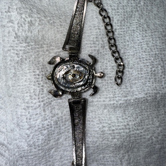 Handcrafted Turtle G clef Bracelet - Picture 8 of 12